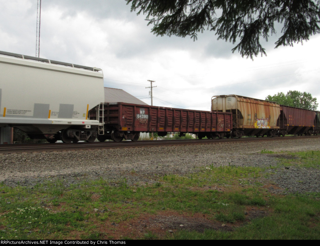 MP 642983